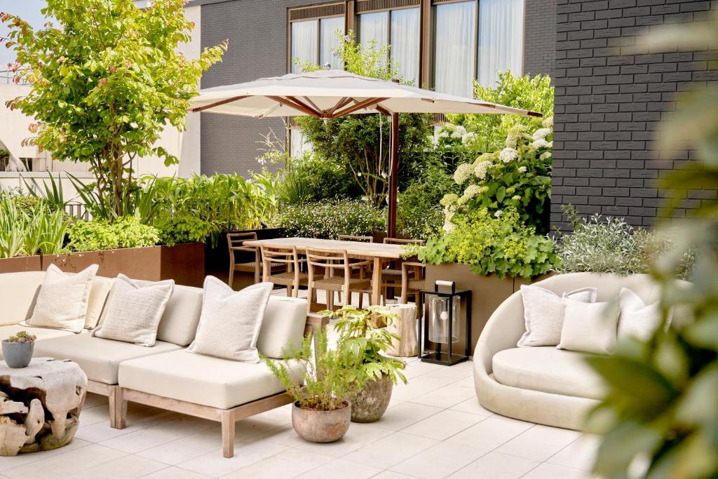 1 Hotel Mayfair