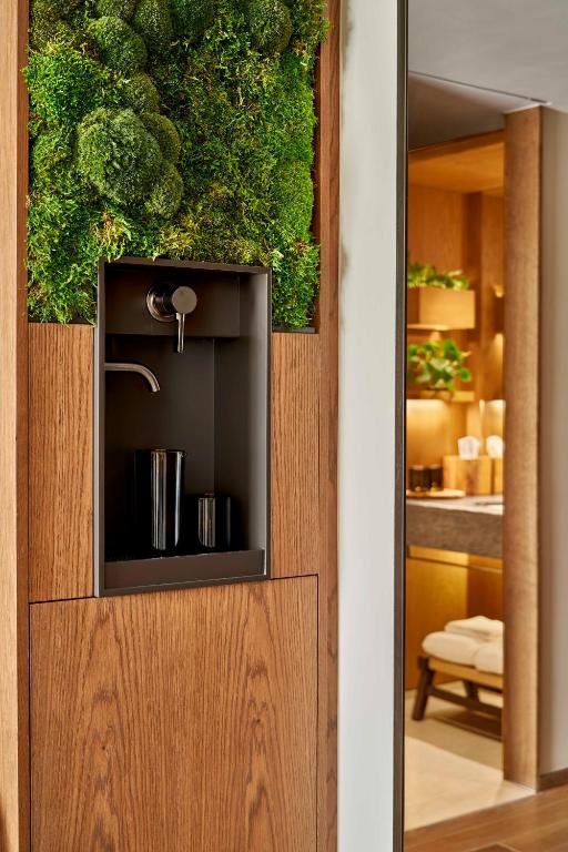 1 Hotel Mayfair room