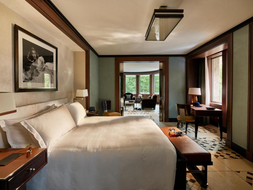 45 Park Lane - Dorchester Collection room