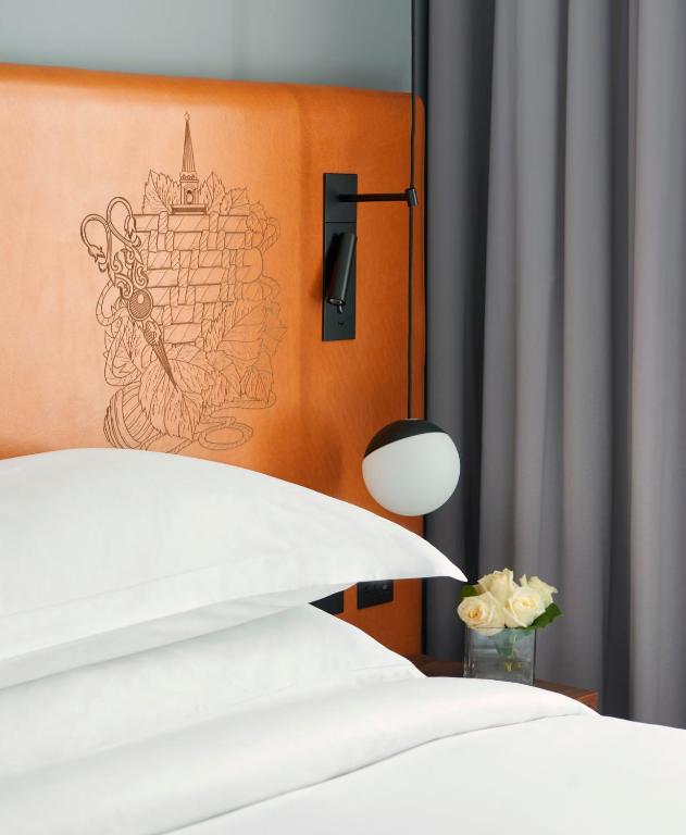 Andaz London Liverpool Street, By Hyatt room
