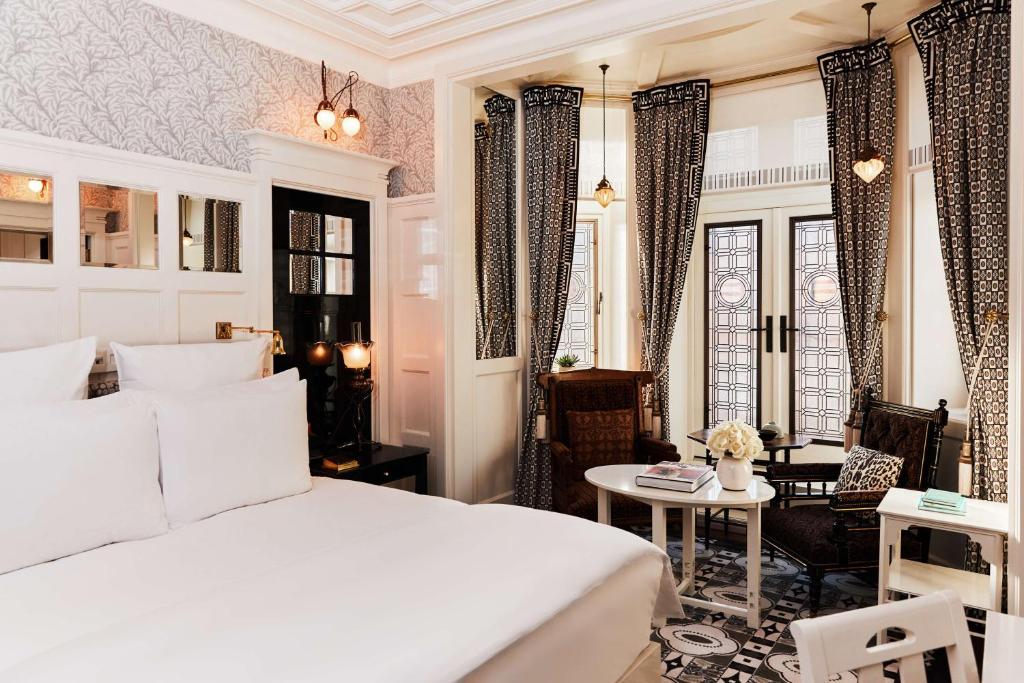Large Double Room
