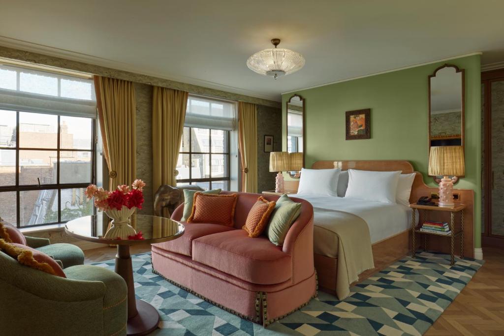 Broadwick Soho room