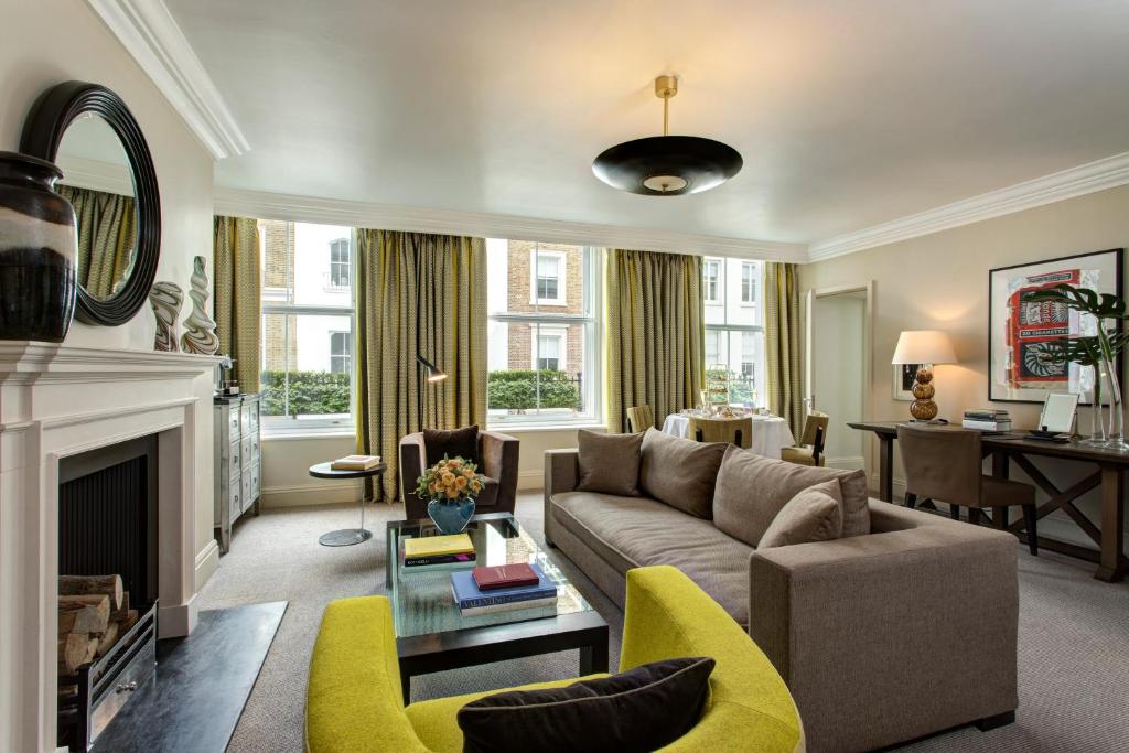 Brown's Hotel, a Rocco Forte Hotel room