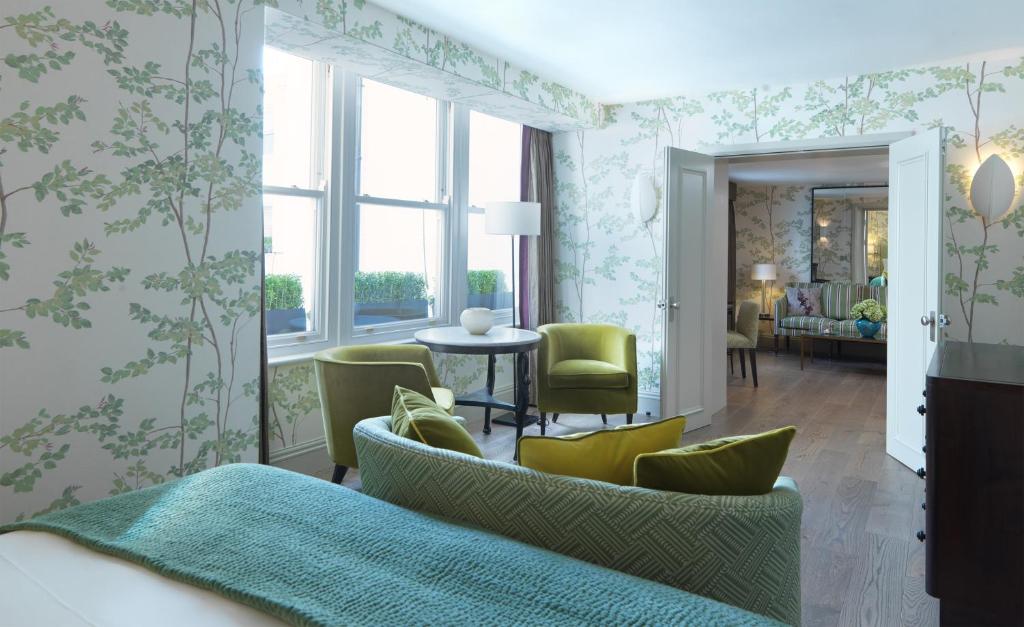 Brown's Hotel, a Rocco Forte Hotel room