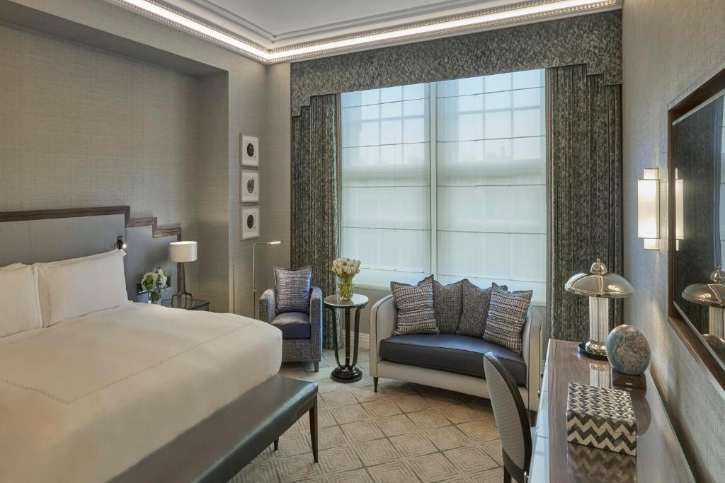 Claridge's, Maybourne room