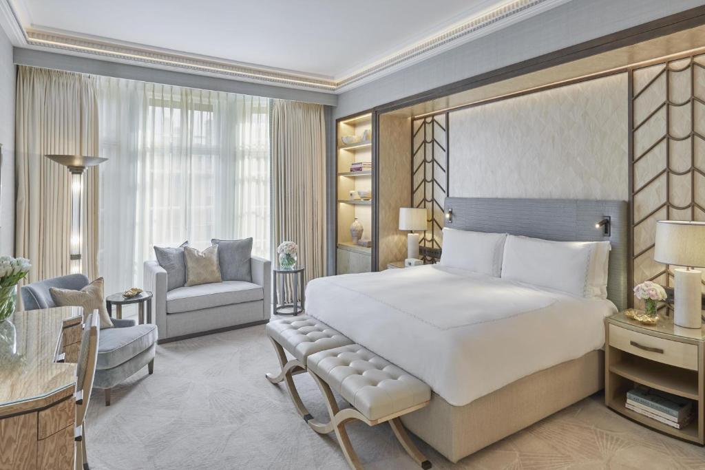 Claridge's, Maybourne room