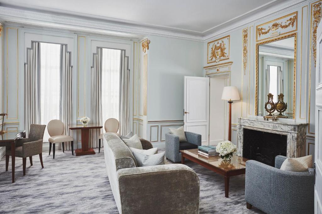Claridge’s Suite