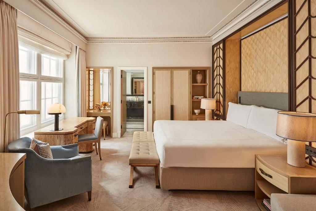 Mayfair Room