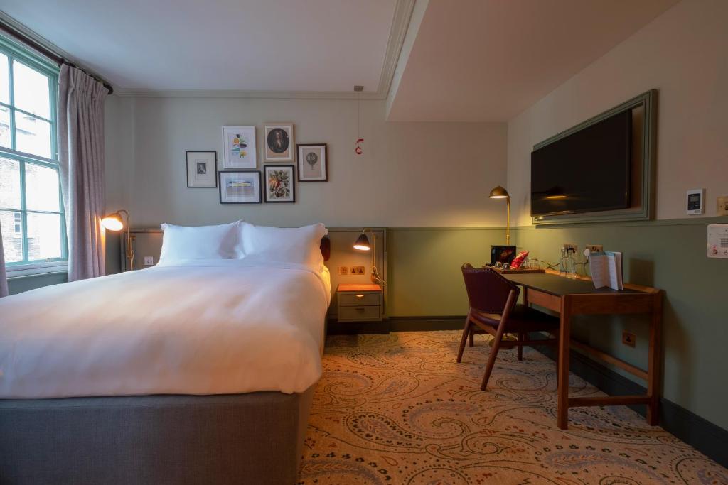 Home Grown - Private Member's Club room