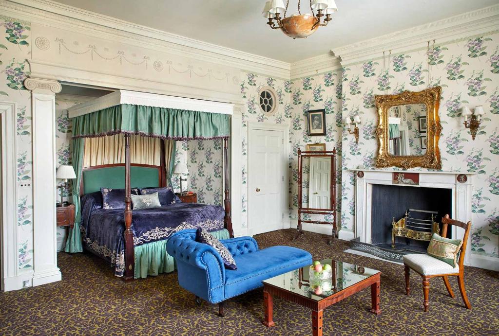 Home House - Private Member's Club room