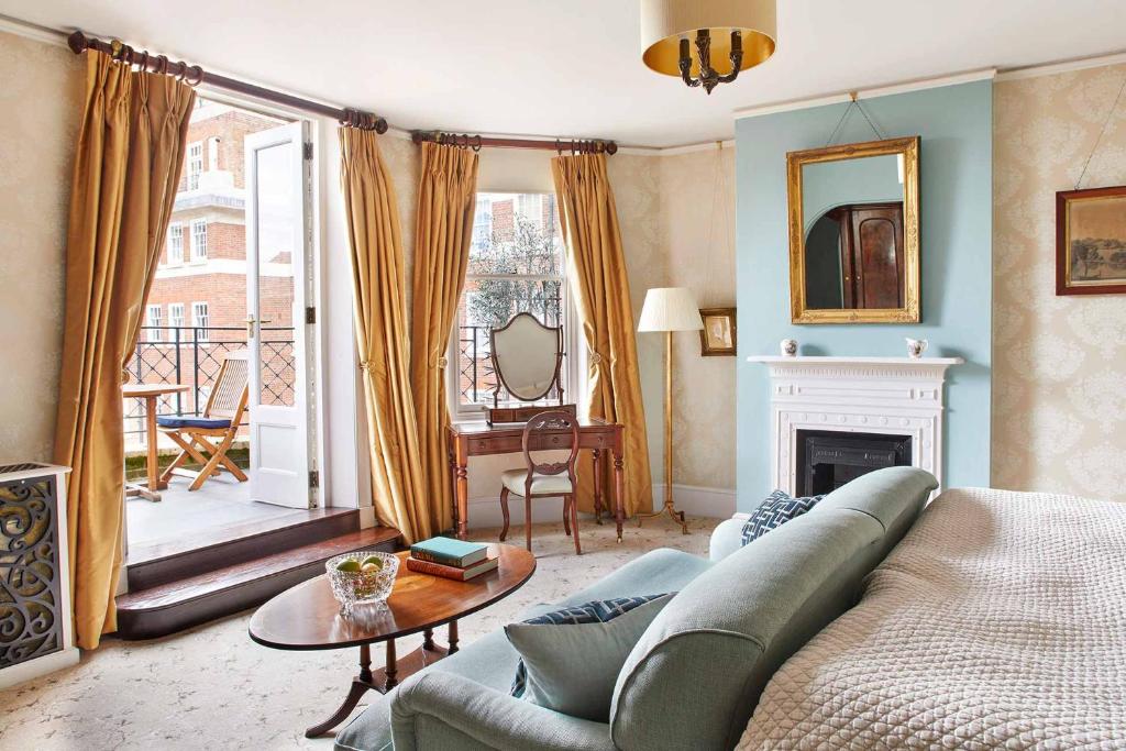 Home House - Private Member's Club room