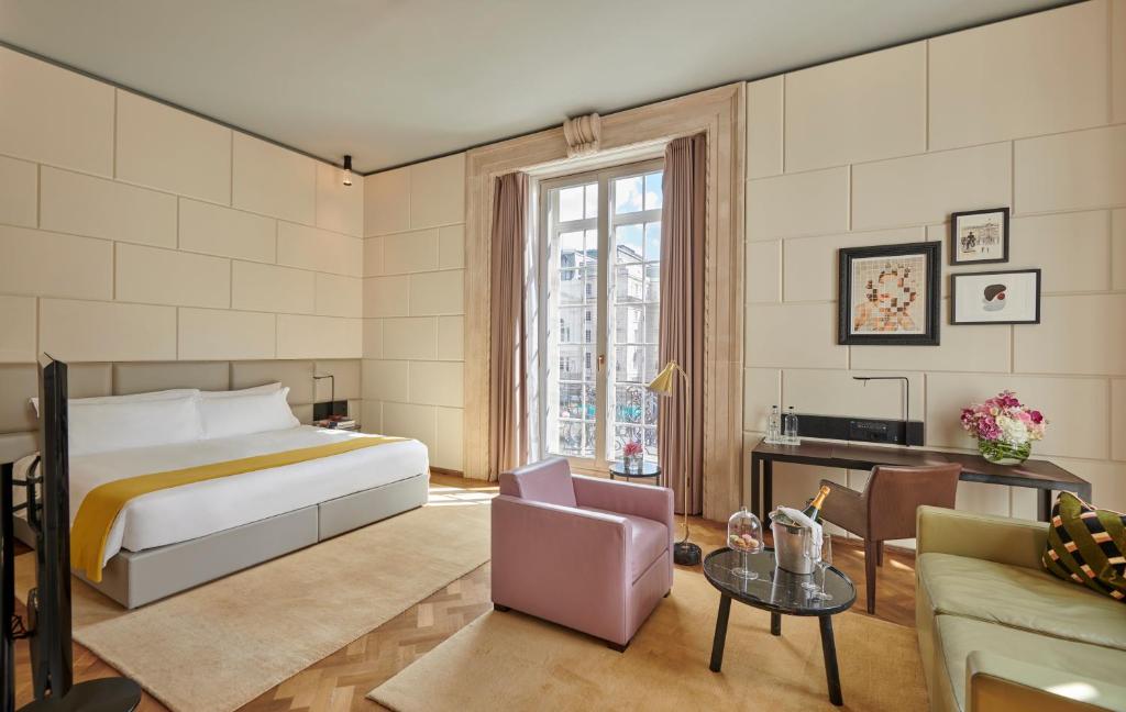 Westminster Suite
