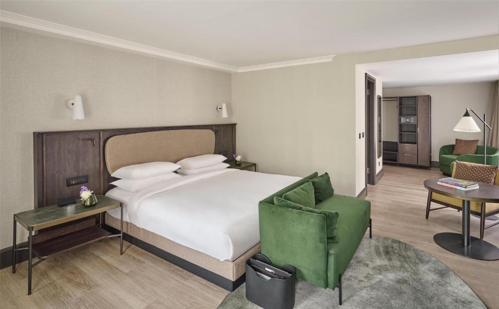 Executive Suite
