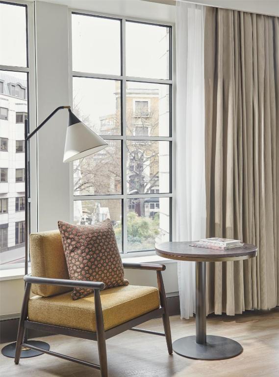 Hyatt Regency London Blackfriars room