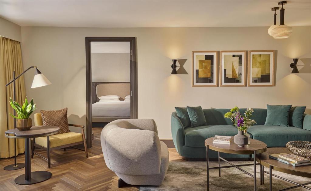 Hyatt Regency London Blackfriars room