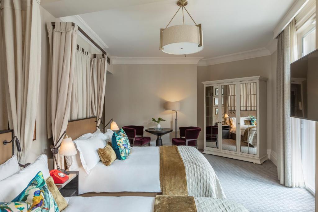 Kimpton Fitzroy London by IHG room