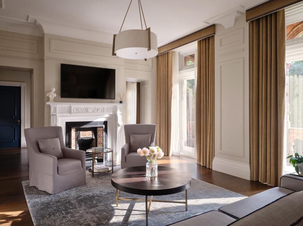 The Fitzroy Suite