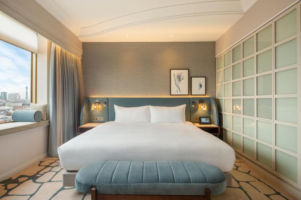 London Hilton on Park Lane room