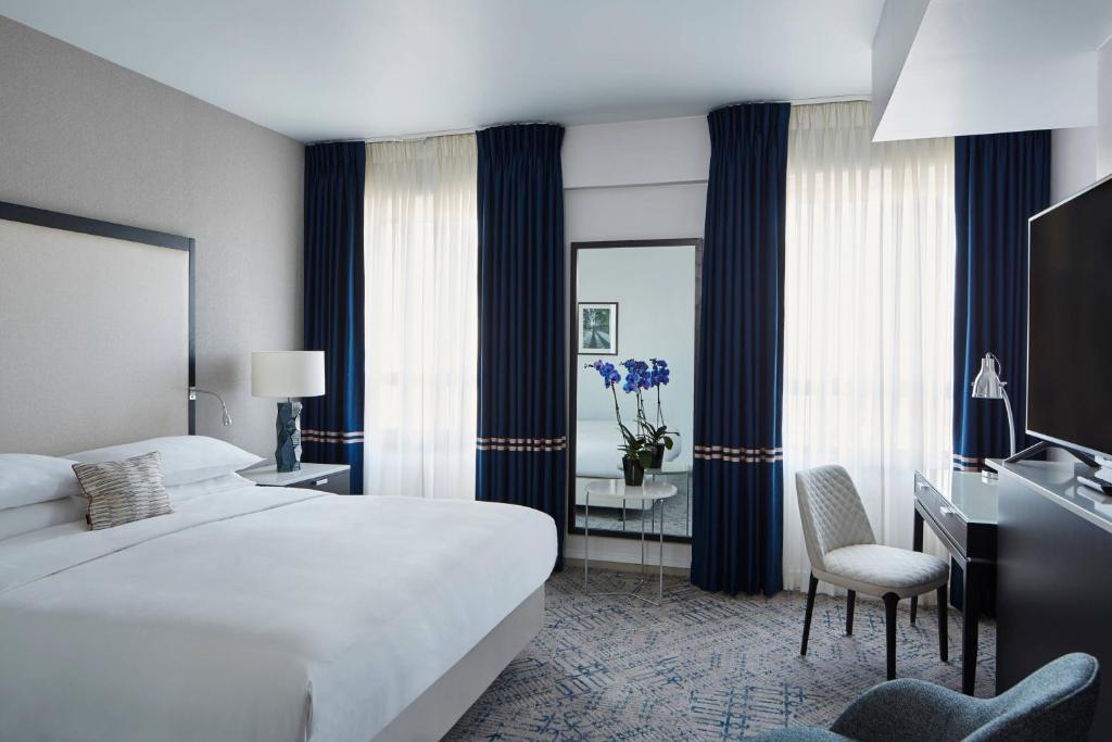 Deluxe King, Guest room, 1 King