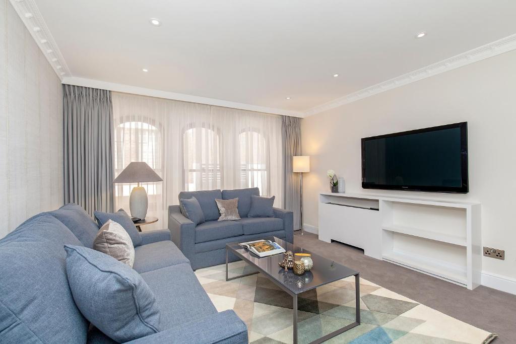 Executive One-Bedroom Apartment