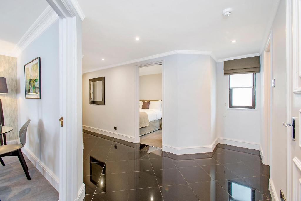 Superior Two-Bedroom Apartment