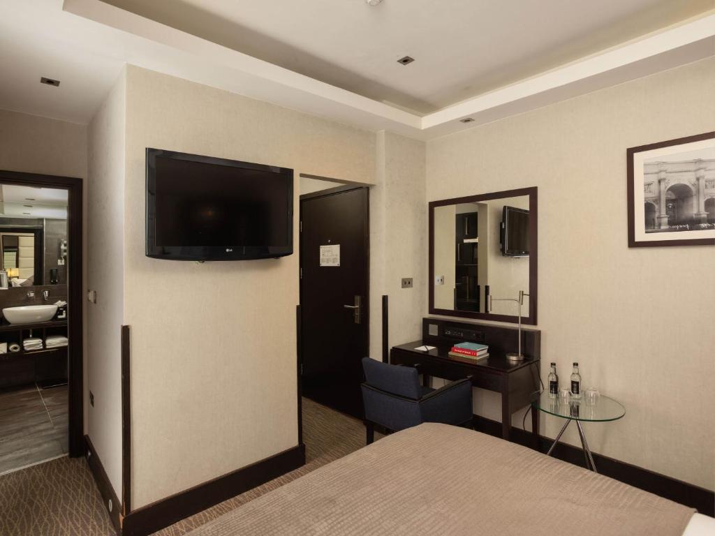 Montcalm Brewery Townhouse room