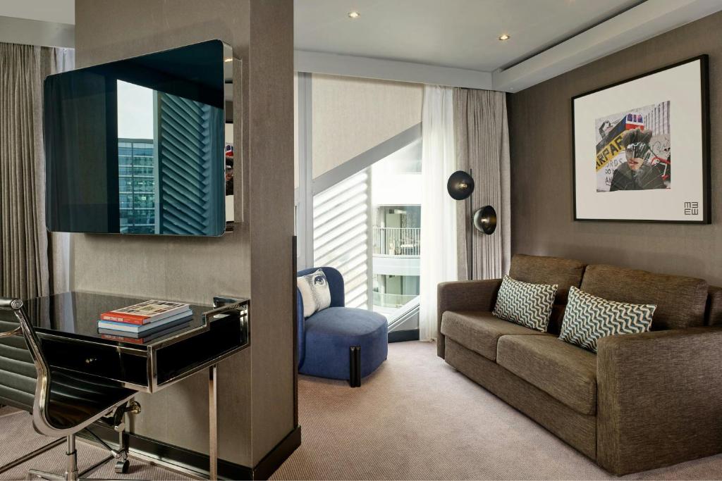Junior Suite Dreams, Junior Suite, 1 King, Sofa bed