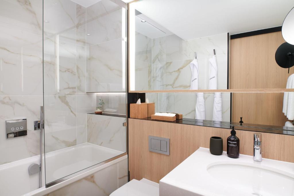 Nobu Hotel London Portman Square room