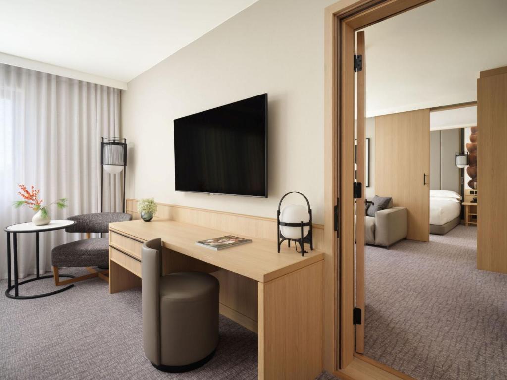 Two-Bedroom Suite