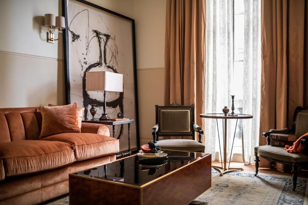 NoMad London room