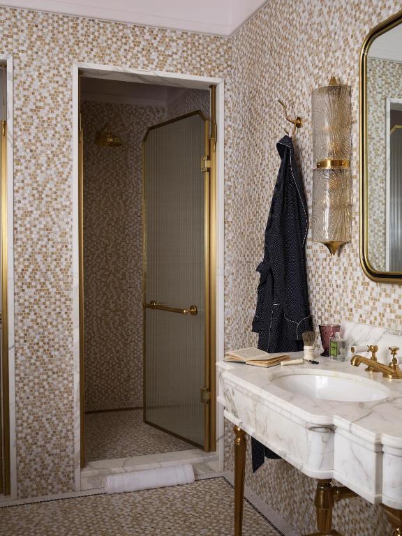 NoMad London room
