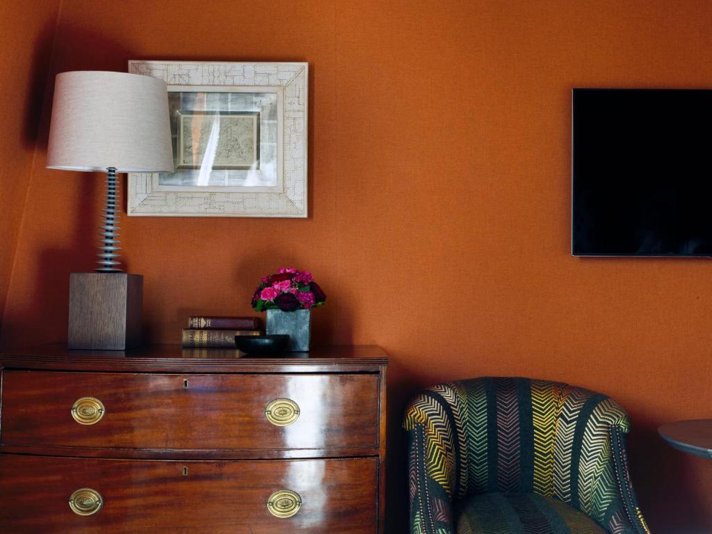 Number Sixteen, Firmdale Hotels room