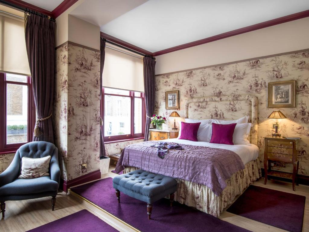 San Domenico House room