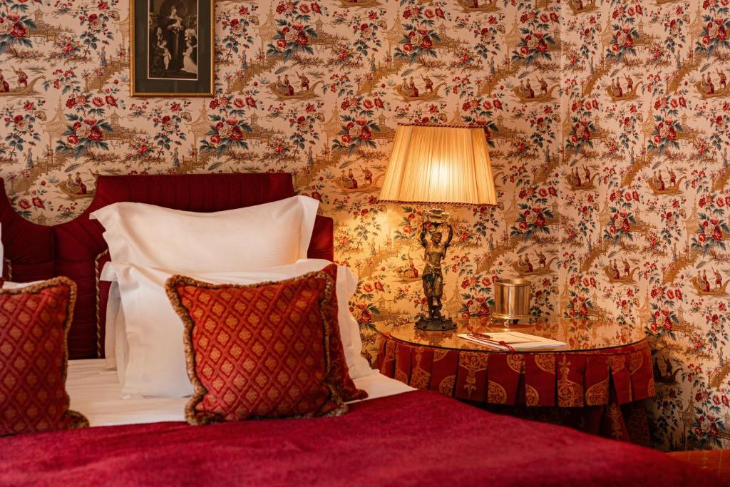 San Domenico House room