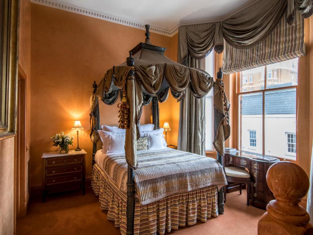 Gallery Suite