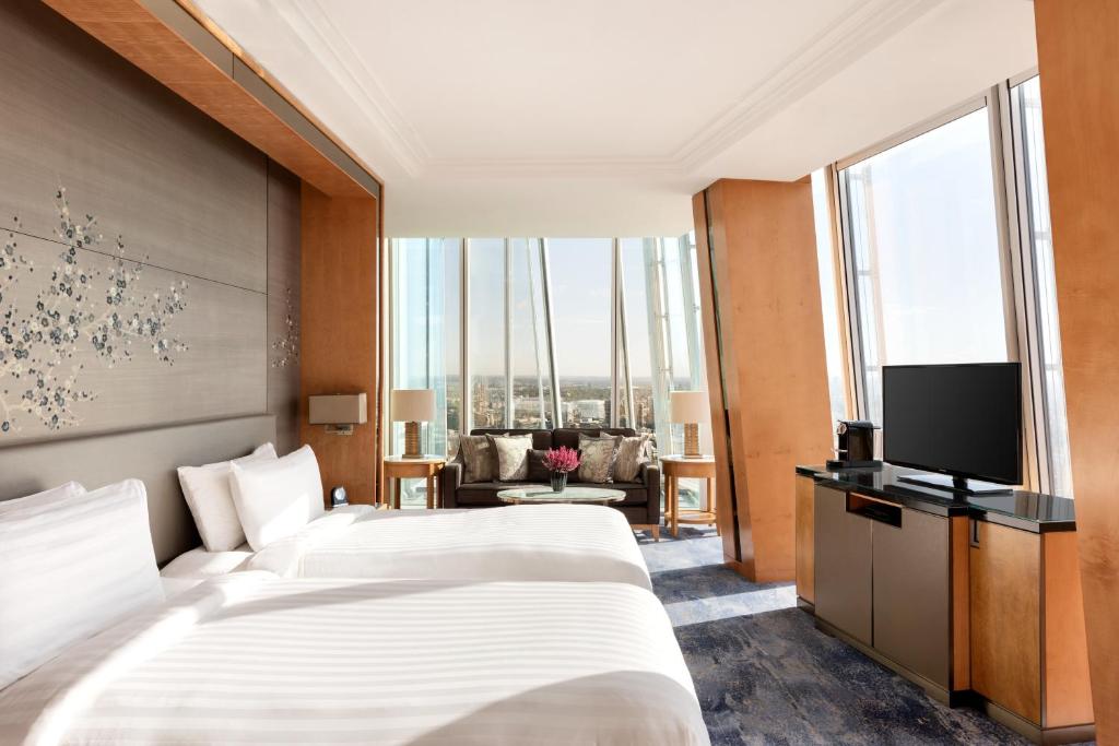 Iconic King Room With City View