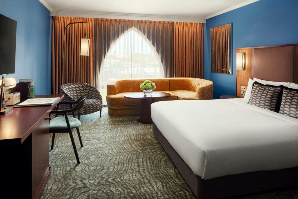 Premier King Bedroom