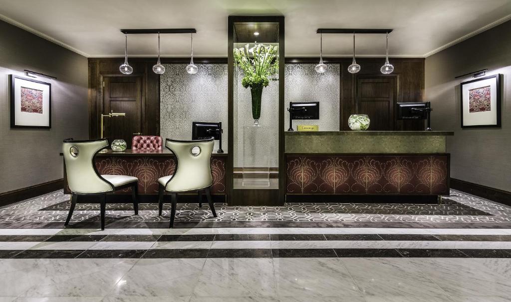 Taj 51 Buckingham Gate Suites and Residences room