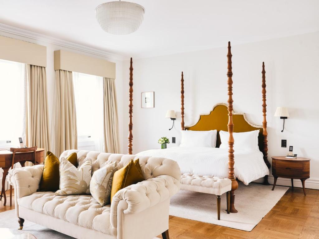 The Adria room