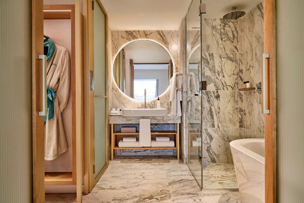 The BoTree - Preferred Hotels and Resorts room