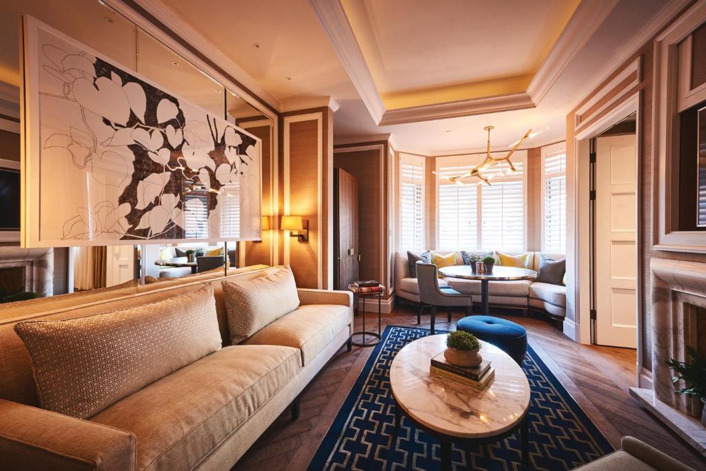 One-Bedroom Suite