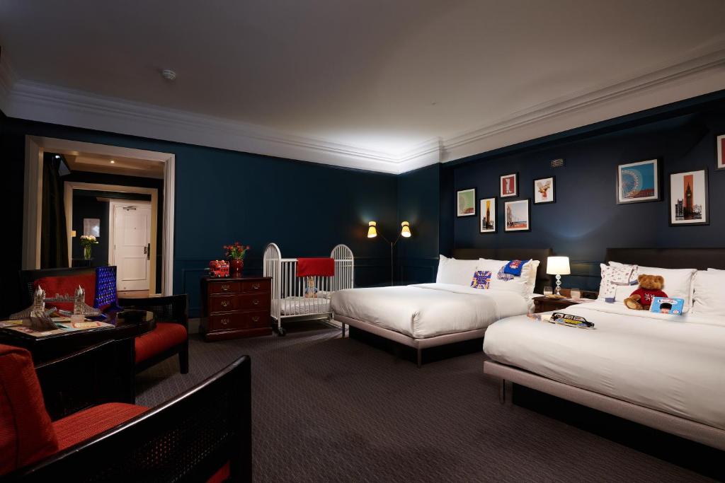 Superior Double Room with Two Double Beds