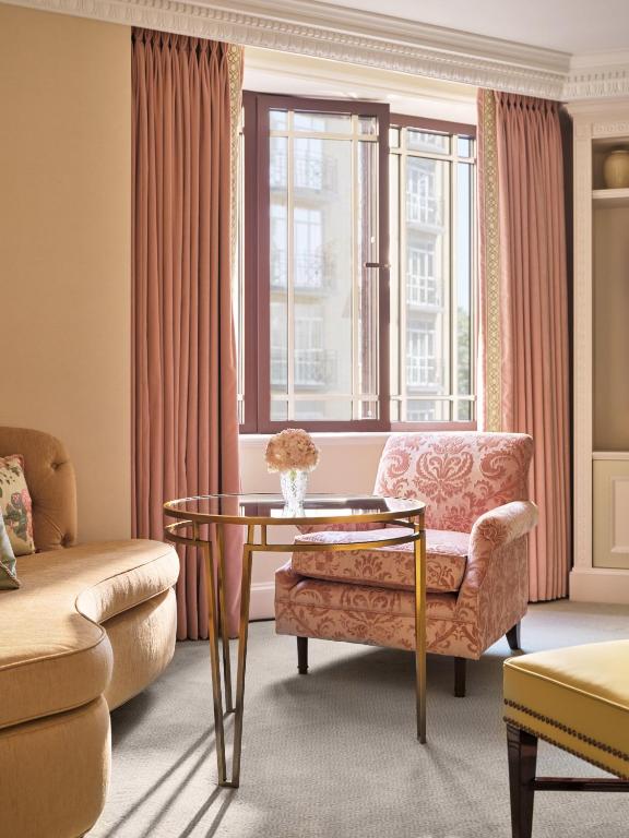 The Dorchester - Dorchester Collection room