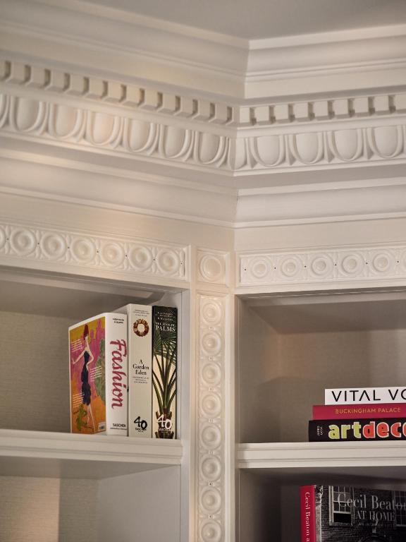 The Dorchester - Dorchester Collection room