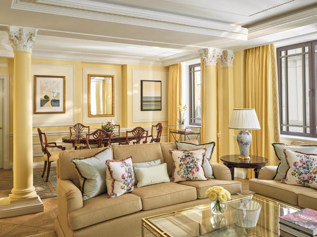 Mayfair Suite