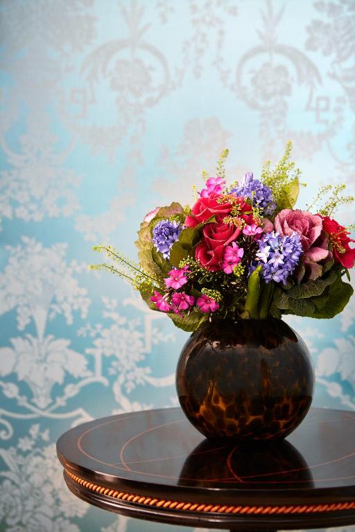 The Goring room