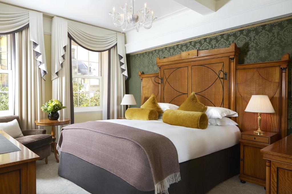 Deluxe Single Room
