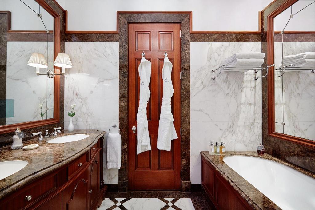 The Lanesborough, Oetker Hotels room
