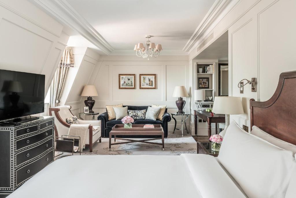 Club Junior Suite