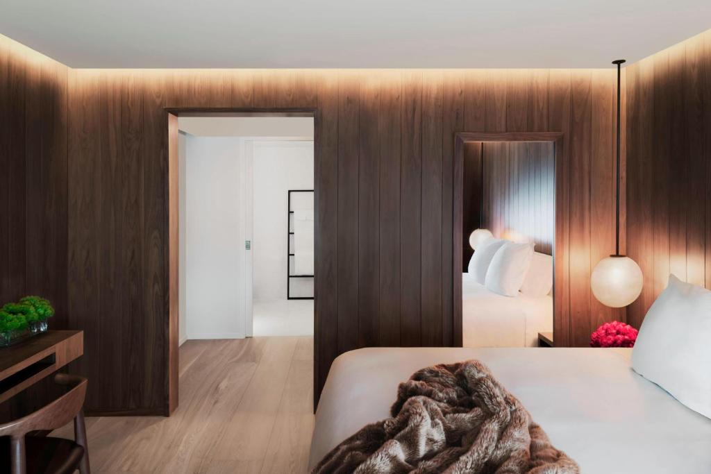 Superior Room, Guest room, 1 King